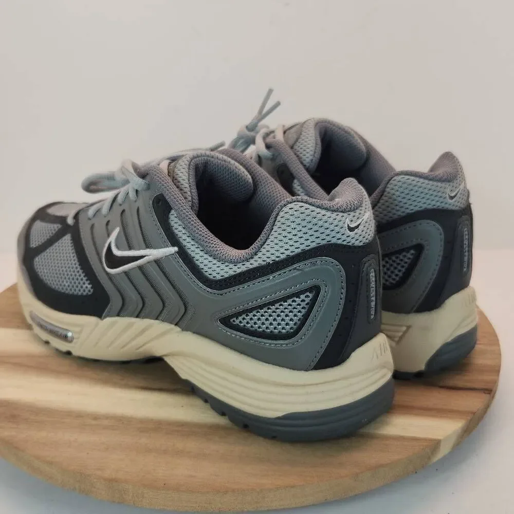 Nike Air Pegasus 2005 Men's Size 9.5 Light Pumice